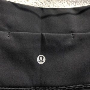 lululemon athletica Shorts - Lululemon black hi waist shorts sz 6 62421 lululemon athletica Shorts - Lululemon black hi waist shorts sz 6 62421